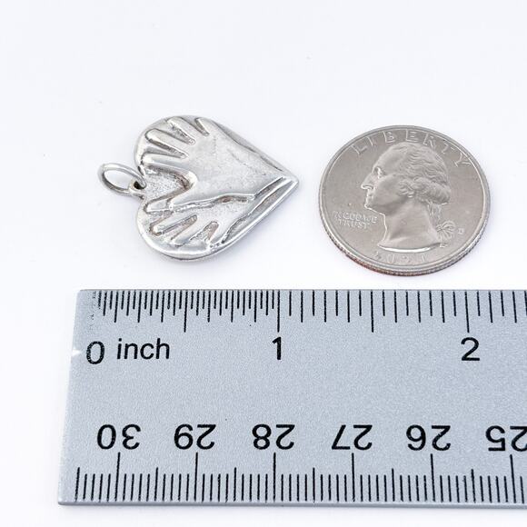 Vintage Sterling Silver 925 Raised Hand Design Heart Pendant - Picture 7 of 7